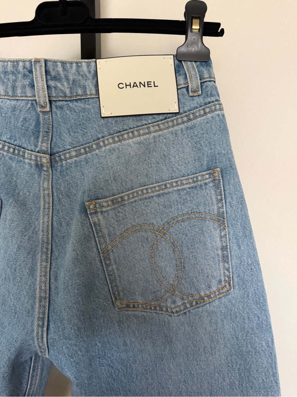 CHANEL 26k Denim Jeans size 36 - Picture 3 of 8